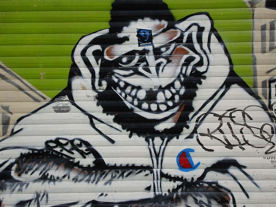 stolen surfaces, konczak, photography, berlin, street art