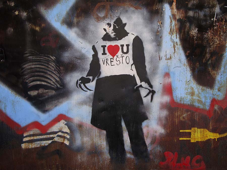 stolen surfaces, konczak, photography, berlin, street art