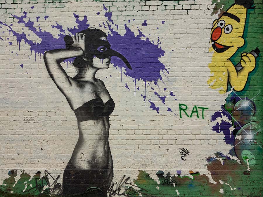 stolen surfaces, konczak, photography, berlin, street art