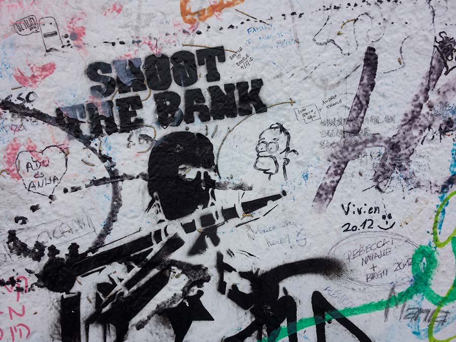 stolen surfaces, konczak, photography, berlin, street art