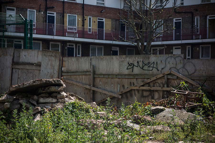 julian, konczak, photography, london, awaiting development, photoblog