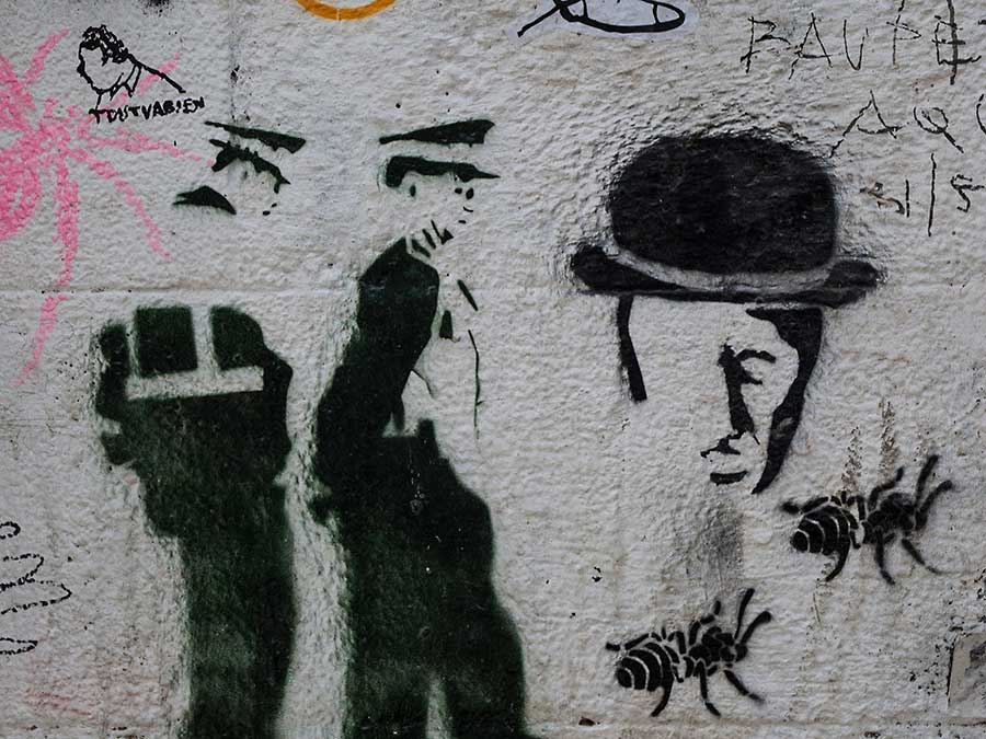 stolen surfaces, konczak, photography, barcelona, street art