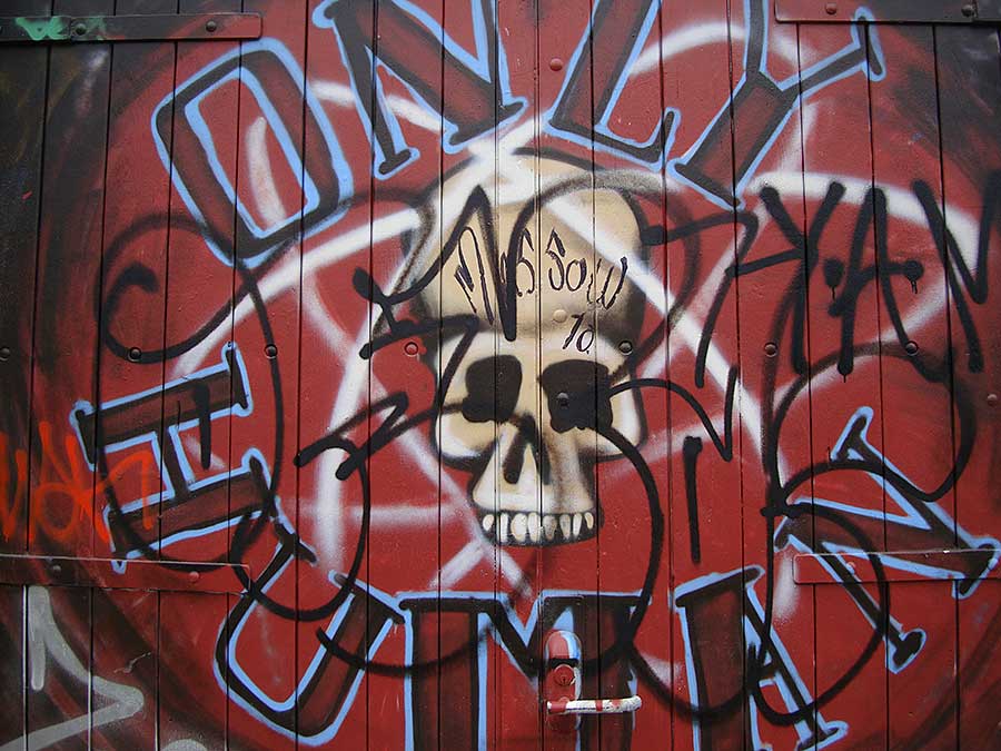 stolen surfaces, konczak, photography, hackney, london, street art