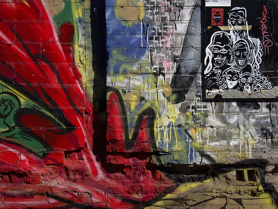 stolen surfaces, konczak, photography, berlin, street art